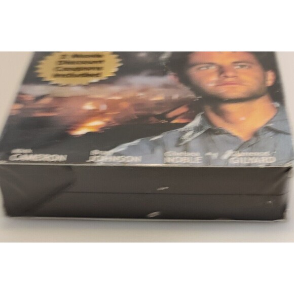 Left Behind - The Movie (VHS, 2000)-New Sealed-Christian - Picture 4 of 4